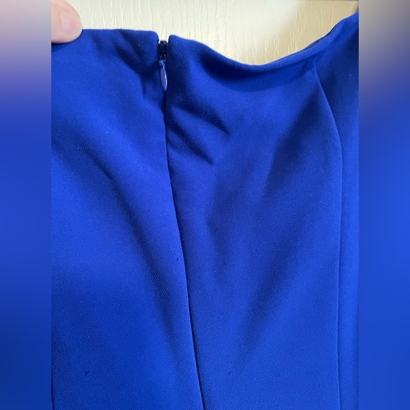 Vince Camuto Off Shoulder Bell Sleeve Gown - Picture 6 of 7